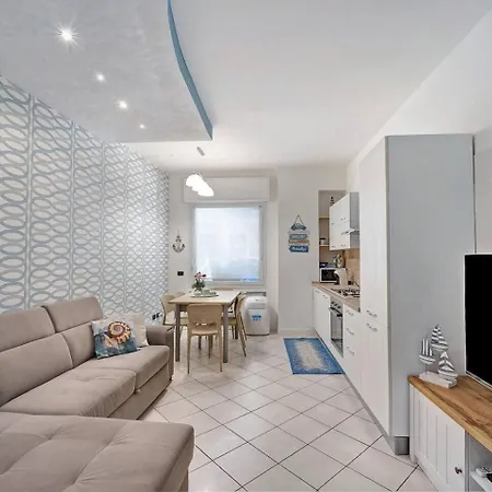 Serendipity - A Pochi Passi Dal Mare Apartment *